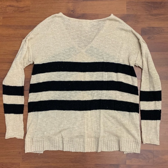 American Rag Y2K Chevron Striped Sweater - Picture 8 of 13